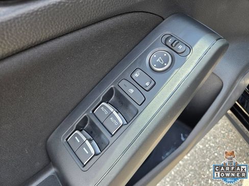 Used 2025 Honda Civic Sport image 22