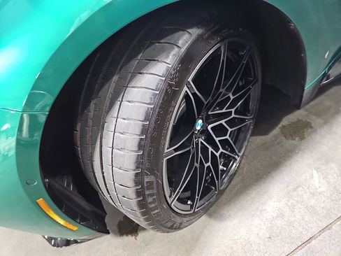 Used 2023 BMW M3 Competition w/ M Carbon Exterior Package AWD/4WD image 33
