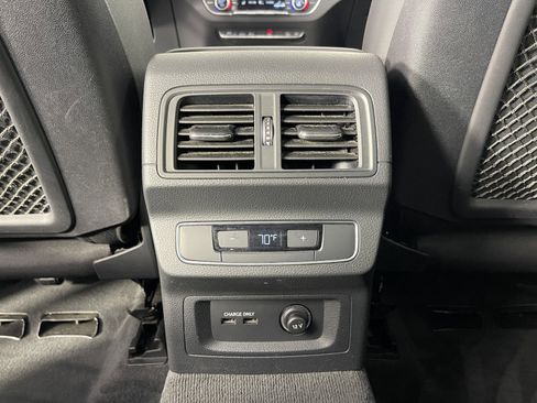 Used 2022 Audi Q5 2.0T Premium Plus w/ Premium Plus Package image 36