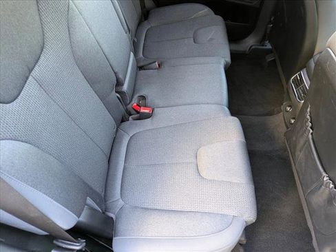 Used 2023 Hyundai Santa Fe SEL image 19