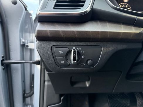 Used 2018 Audi Q5 2.0T Premium Plus w/ Premium Plus Package image 14