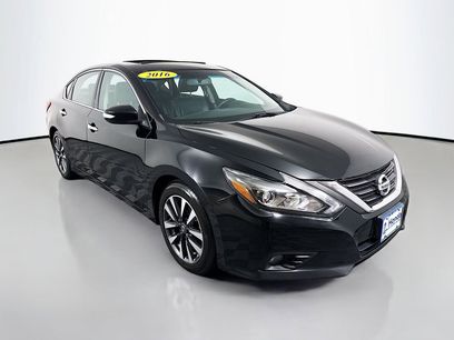 Used 2016 Nissan Altima 2.5 SL w/ 2.5 Technology w/LED Package