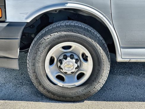 Certified 2023 Chevrolet Express 2500 Work Van w/ Driver Convenience Package image 31