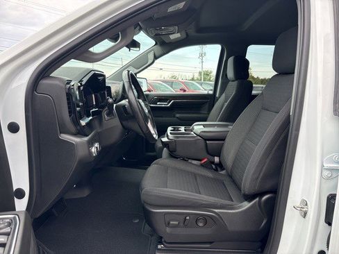 Certified 2022 GMC Sierra 1500 Elevation w/ LPO, Elevation Black Package image 15