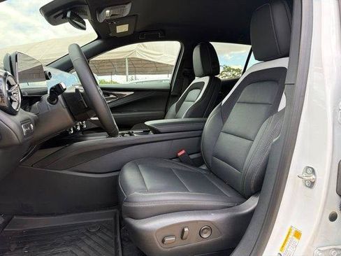 New 2026 Chevrolet Blazer EV LT AWD/4WD image 33