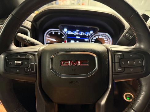 Used 2022 GMC Sierra 2500 AT4 w/ AT4 Premium Plus Package image 23