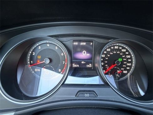 Used 2021 Volkswagen Atlas Cross Sport SE image 15