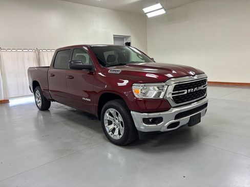 Used 2022 RAM 1500 Big Horn AWD/4WD image 2