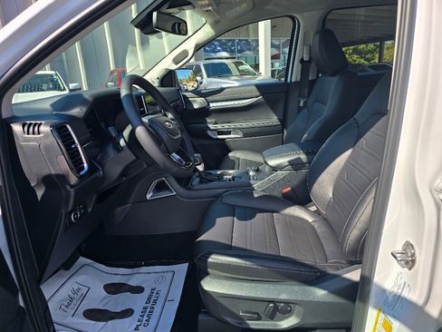 New 2025 Ford Ranger Lariat w/ FX4 Off-Road Package image 9