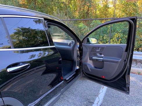 Used 2024 Mercedes-Benz GLA 250 GLA 250 image 17