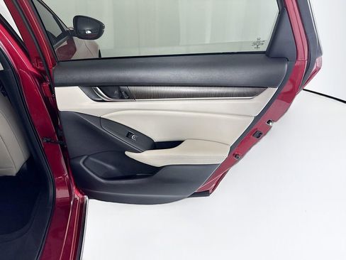 Used 2022 Honda Accord EX-L image 27