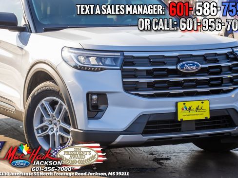 New 2026 Ford Explorer Active w/ Active Comfort Package RWD image 3
