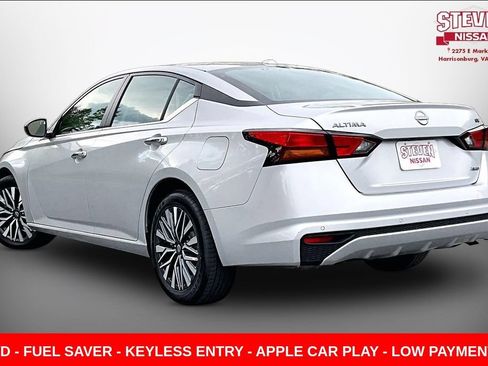 Used 2024 Nissan Altima 2.5 SV AWD/4WD image 4