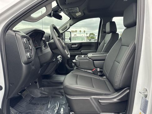 New 2026 GMC Sierra 2500 Pro w/ 1SA Pro Safety Plus Package AWD/4WD image 19