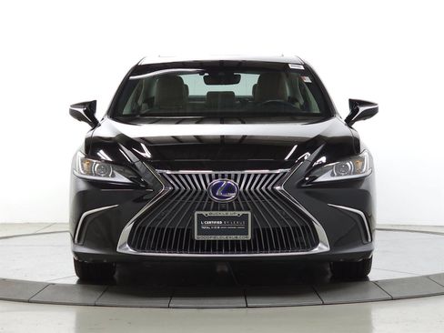 Used 2021 Lexus ES 300h w/ Accessory Package 2 FWD image 2