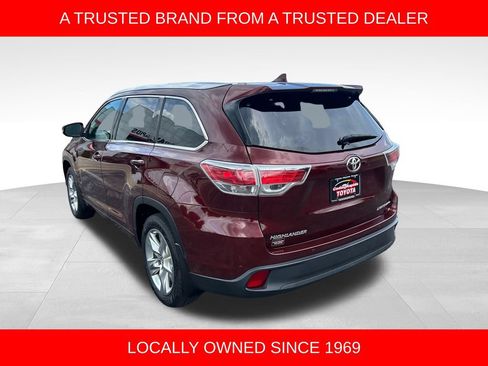 Used 2016 Toyota Highlander Limited AWD/4WD image 3