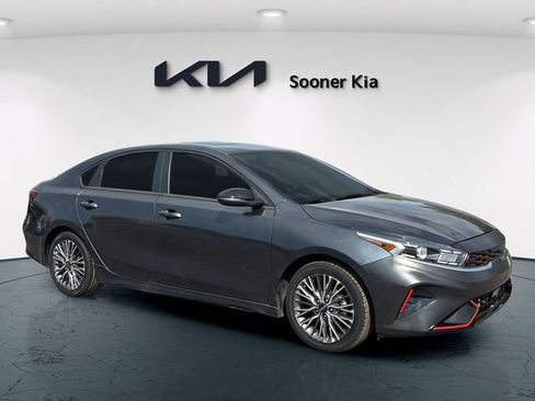 Used 2024 Kia Forte GT-Line w/ GT-Line Premium Package FWD image 8