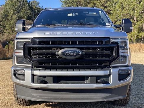 Used 2022 Ford F250 Lariat w/ Black Appearance Package image 44