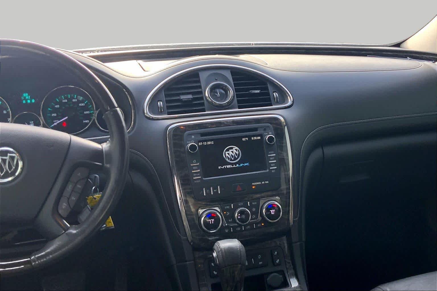 Used 2014 Buick Enclave Leather AWD/4WD image 6