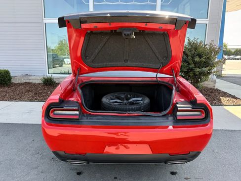 Used 2020 Dodge Challenger SXT w/ Blacktop Package RWD image 38