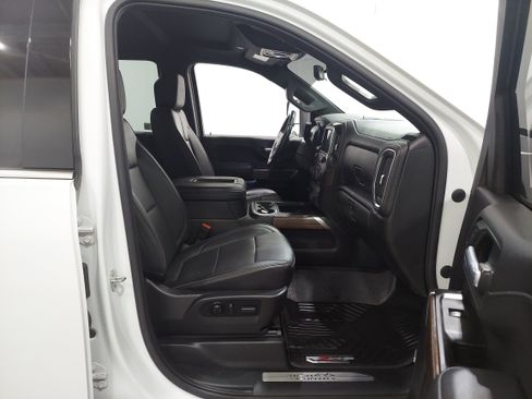 Used 2022 Chevrolet Silverado 3500 High Country w/ Z71 Off-Road Package image 17