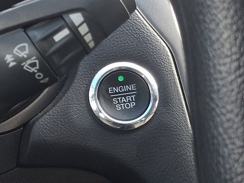 Used 2018 Ford Fusion S image 22