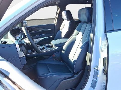 New 2025 Cadillac Escalade IQ Luxury 2 image 12