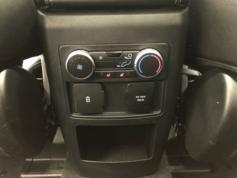 Used 2021 Ford Explorer Limited w/ Hybrid Equipment Group 310A AWD/4WD image 13