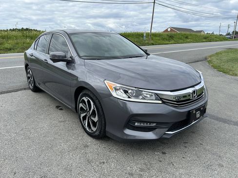 Used 2016 Honda Accord EX-L image 3