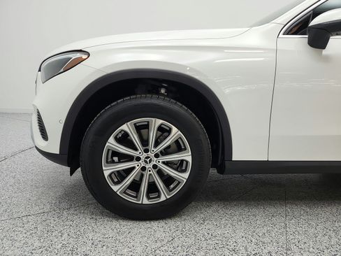 Used 2024 Mercedes-Benz GLC 300 image 21