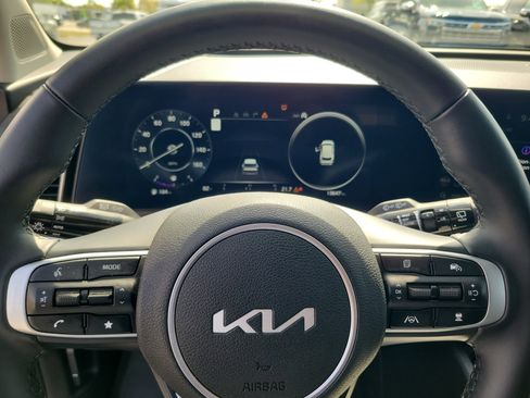 Used 2024 Kia Sportage SX FWD image 20