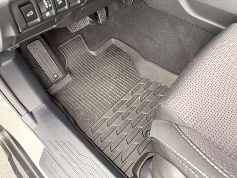 Certified 2025 Subaru Outback Premium image 17