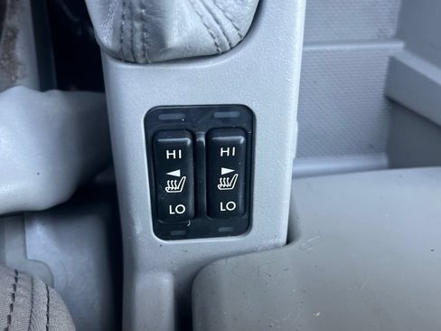 Used 2012 Subaru Forester 2.5X Premium w/ Popular Pkg 2 AWD/4WD image 18