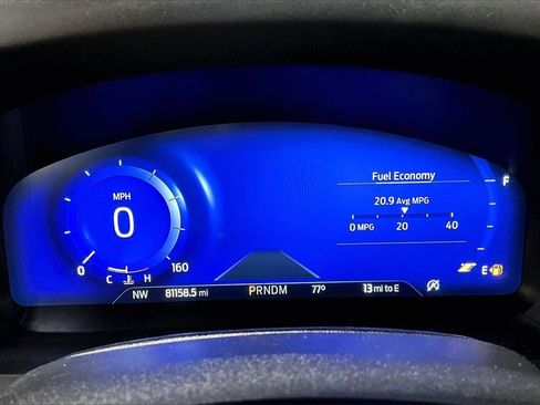 Used 2020 Ford Explorer Platinum image 17