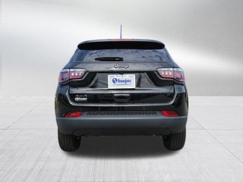 New 2025 Jeep Compass Limited w/ Sun & Sound Group image 4