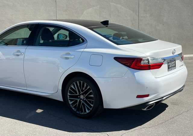 Used 2018 Lexus ES 350 w/ Luxury Package w/Wood Trim FWD image 7