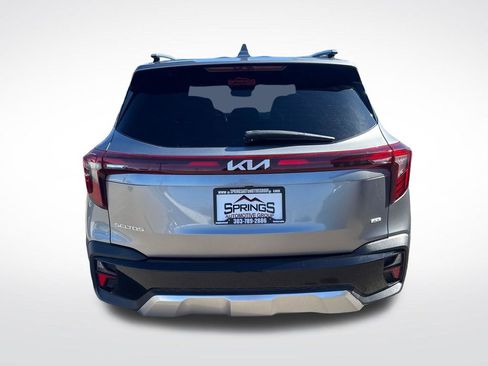 Used 2024 Kia Seltos S AWD/4WD image 4