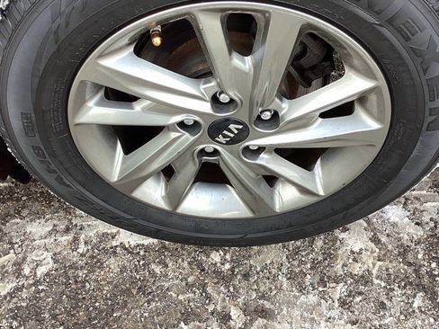 Used 2019 Kia Optima LX image 15