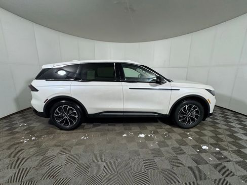 New 2026 Lincoln Nautilus Premier w/ Equipment Group 102A image 6