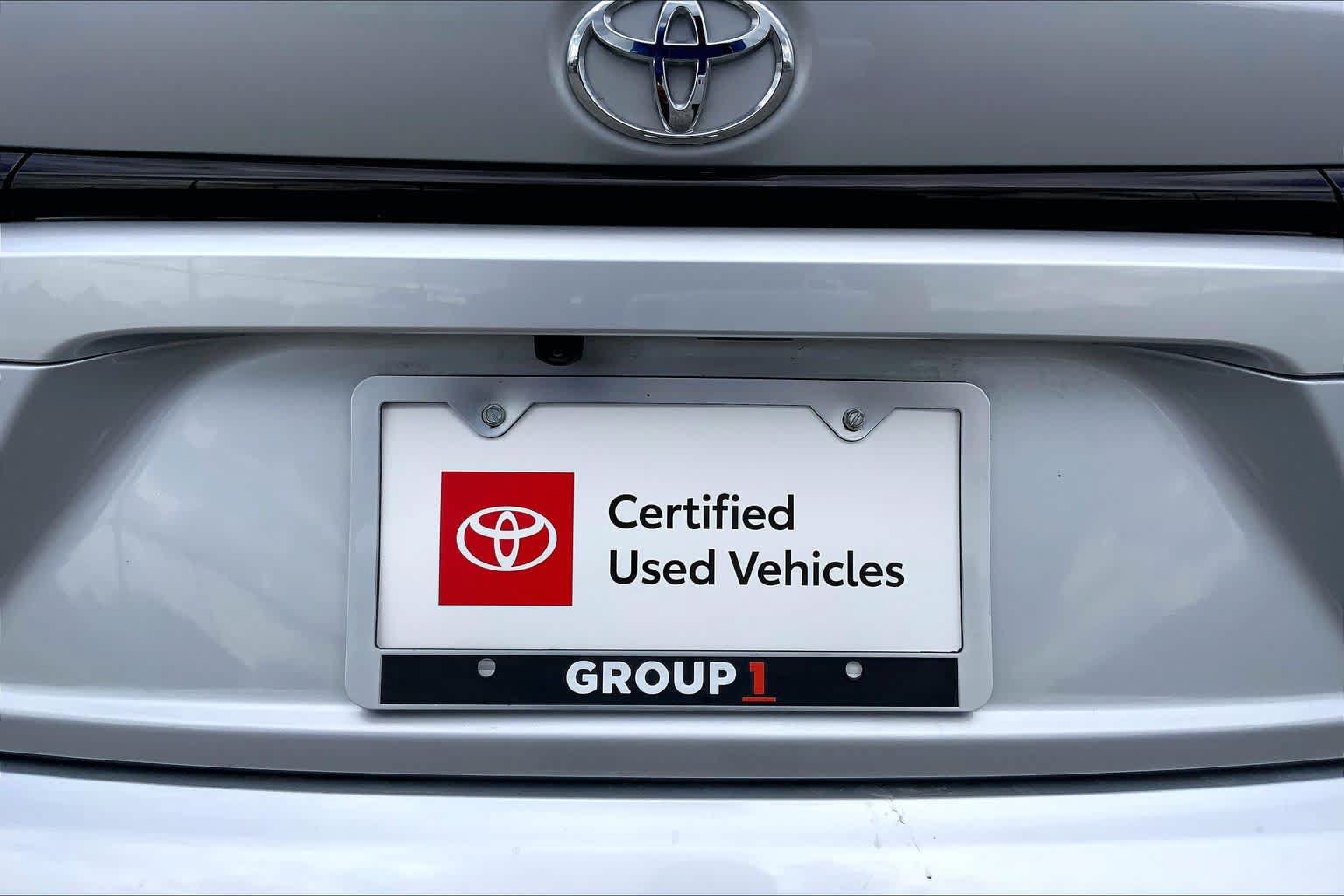 Certified 2026 Toyota Corolla SE w/ SE Premium Package FWD image 30