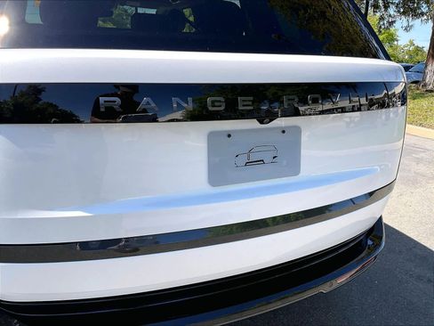 New 2026 Land Rover Range Rover SE AWD/4WD image 26