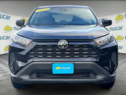 Used 2022 Toyota RAV4 LE image 2