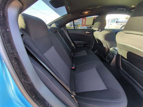Used 2023 Dodge Charger R/T w/ Blacktop Package image 18