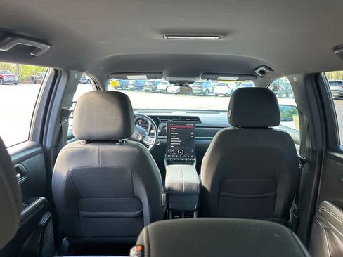 Used 2025 GMC Terrain Elevation AWD/4WD image 13