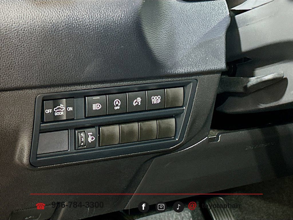 Used 2026 Toyota Tundra SR5 w/ SX Package RWD image 9