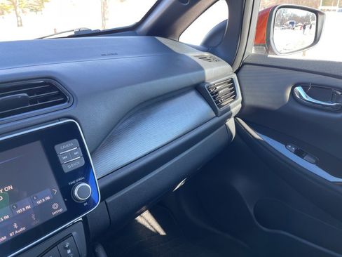 Used 2021 Nissan Leaf SV Plus image 36