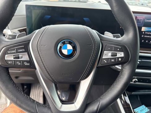 Certified 2025 BMW X5 xDrive50e image 25