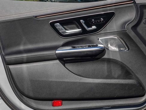 New 2024 Mercedes-Benz EQE 500 500 Sedan image 18