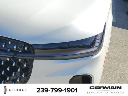 New 2026 Lincoln Nautilus Reserve image 14