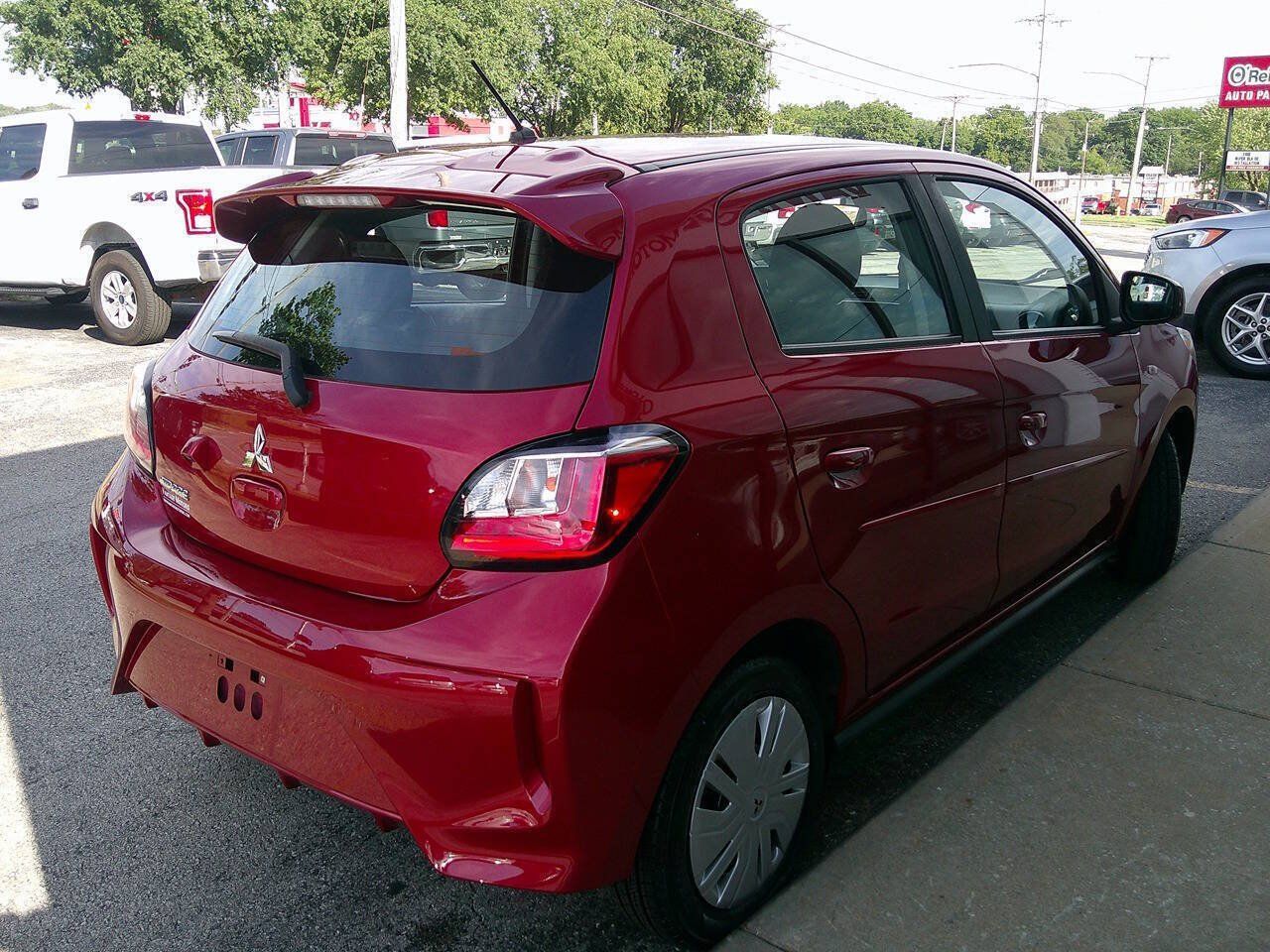 Used 2022 Mitsubishi Mirage ES FWD image 4